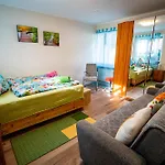 Holiday home Gemuetliche Mit Terasse Und Feuerstelle
