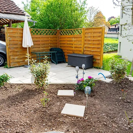 Gemuetliche Mit Terasse Und Feuerstelle *